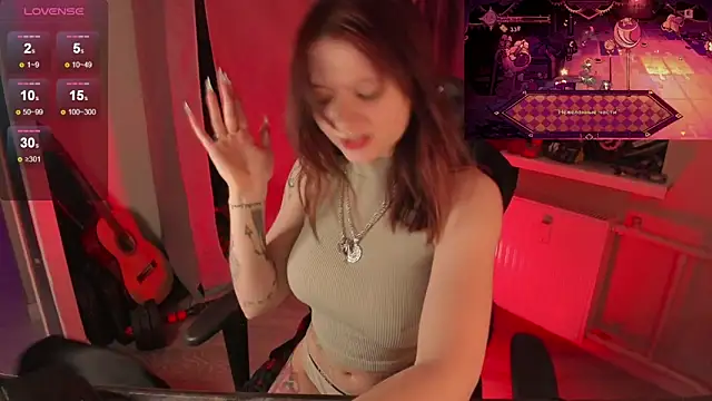 Snapshot of Melante chatting on February 14, 2026, 10:50 pm Melante online show from February 14, 2026, 10:50 pm