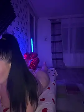 Mihadttraf online show from February 21, 2026, 9:05 pm