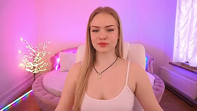 CelesteNoir online show from March 13, 2026, 7:59 am