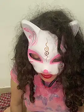 Snapshot of Lucy_YupiSweet chatting on February 10, 2026, 6:06 am Lucy YupiSweet online show from February 10, 2026, 6:06 am