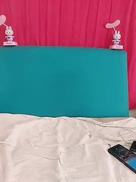 Miss-tetas online show from September 25, 2025, 5:05 pm