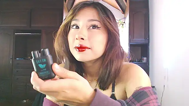 Shisuku Sophi online show from September 21, 2025, 7:26 pm