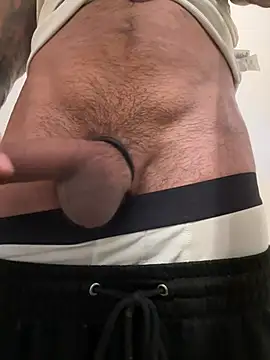 Carlosbigz online show from May 29, 2026, 8:23 am