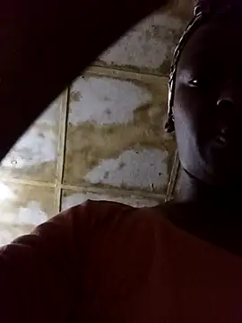 Snapshot of RFeltomWhitJ chatting on September 22, 2025, 1:51 am RFeltomWhitJ online show from September 22, 2025, 1:51 am