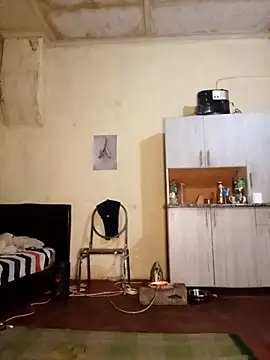 RFeltomWhitJ online show from October 23, 2025, 11:46 pm