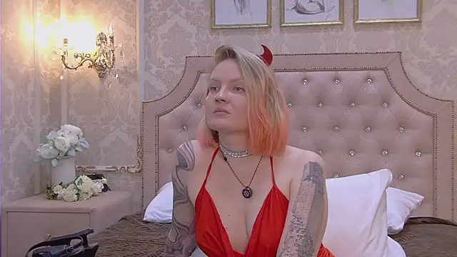 Kate Storm online show from October 10, 2025, 4:33 am