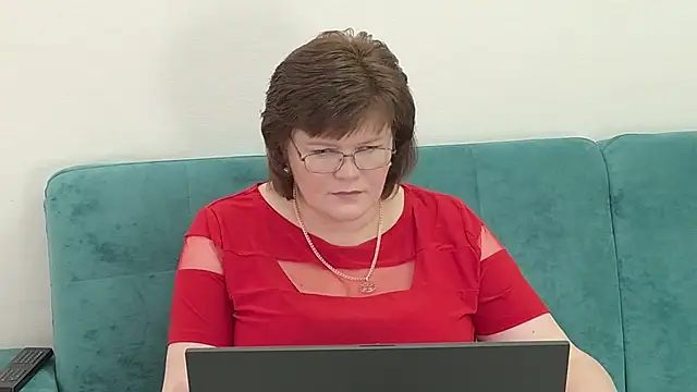 Sandra Sunrise online show from October 13, 2025, 10:04 am