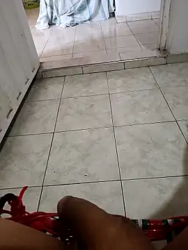 Snapshot of Exoticovergon chatting on January 10, 2026, 12:18 pm Exoticovergon online show from January 10, 2026, 12:18 pm