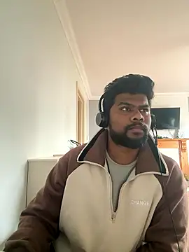 Snapshot of CrazyShashank chatting on January 12, 2026, 11:59 am CrazyShashank online show from January 12, 2026, 11:59 am