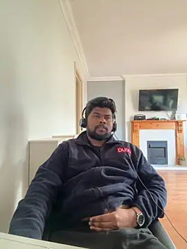 Snapshot of CrazyShashank chatting on January 16, 2026, 10:52 am CrazyShashank online show from January 16, 2026, 10:52 am