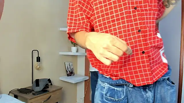 Enrrixxx  online show from November 1, 2025, 10:56 pm