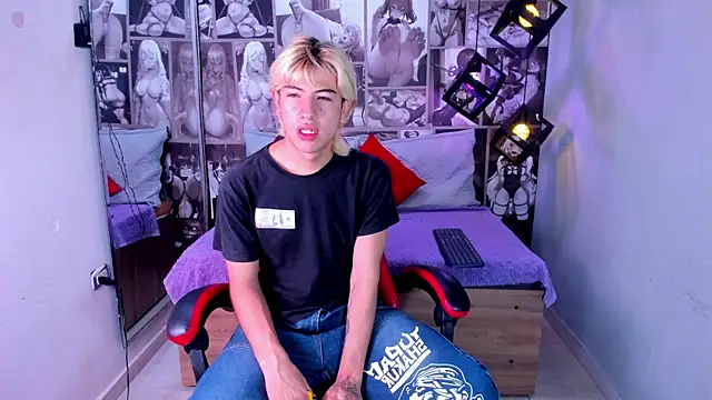 Enrrixxx  online show from December 19, 2025, 12:28 am