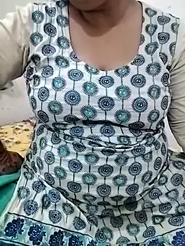 BHABHIJAAN7317 online show from October 22, 2025, 6:07 pm