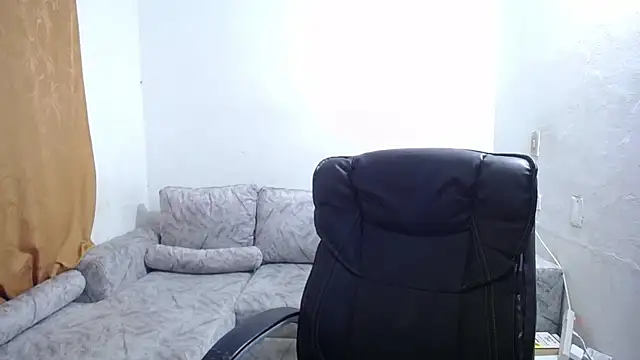 Victor Maitland online show from November 23, 2025, 8:52 pm