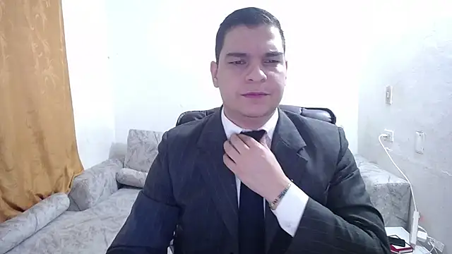 Victor Maitland online show from December 5, 2025, 8:05 pm