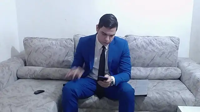 Victor Maitland online show from February 17, 2026, 8:59 pm