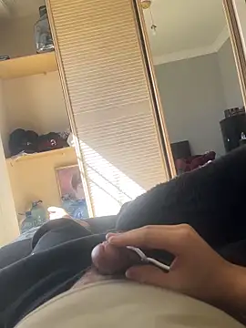 Snapshot of Mbidee chatting on February 20, 2026, 9:00 am Mbidee online show from February 20, 2026, 9:00 am