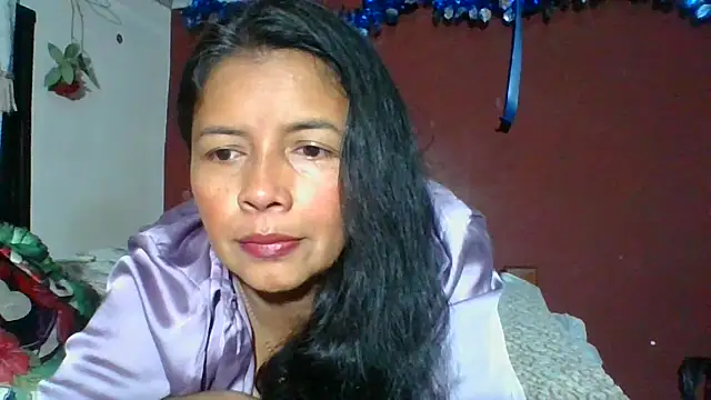 DianaOchoa  online show from January 8, 2026, 9:11 am