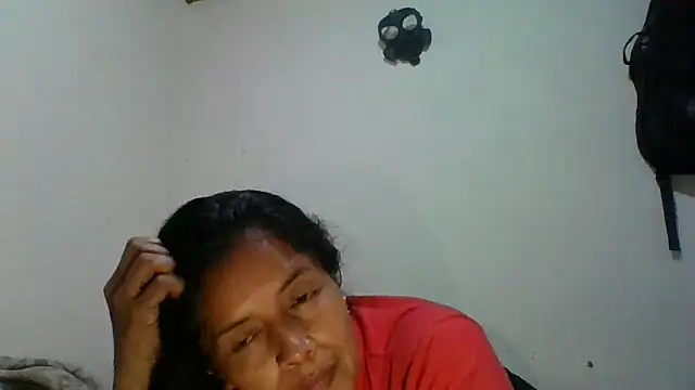 DianaOchoa  online show from March 6, 2026, 8:27 pm