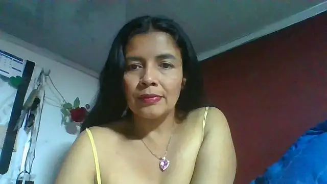 DianaOchoa  online show from April 3, 2026, 2:31 am