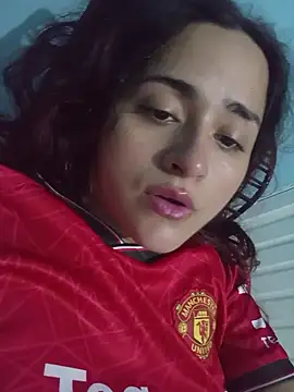 Snapshot of candy__fox_ chatting on January 13, 2026, 12:27 am candy fox online show from January 13, 2026, 12:27 am