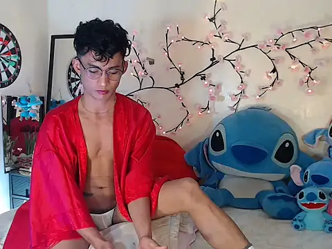 good boy in bed online show from December 4, 2025, 12:36 pm