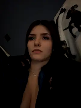 Snapshot of Naughty_CrystalXX chatting on October 6, 2025, 11:13 pm Naughty CrystalXX online show from October 6, 2025, 11:13 pm