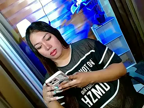 bigfattycocksonya27 online show from March 24, 2026, 9:25 am