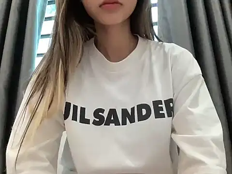 Min sara69 online show from October 12, 2025, 8:46 am