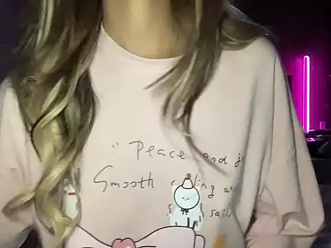 Min sara69 online show from October 23, 2025, 8:46 am