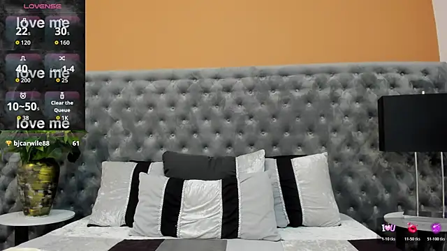 ValeSantoDomingo online show from July 15, 2026, 9:53 pm
