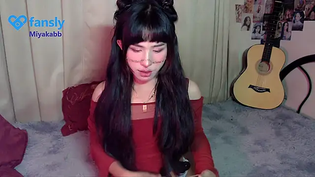 chakababe online show from April 1, 2026, 9:34 pm