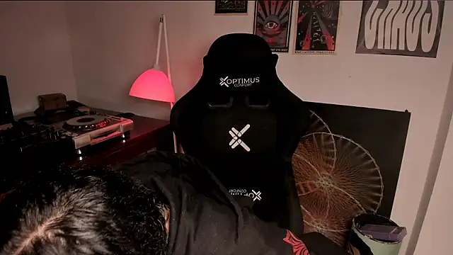 Snapshot of Nati____ chatting on February 25, 2026, 4:33 am Nati online show from February 25, 2026, 4:33 am