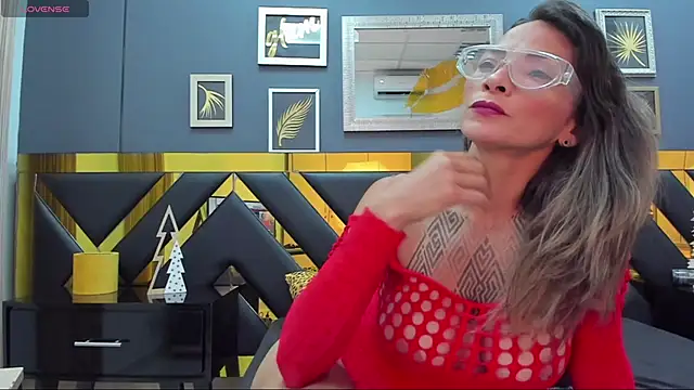 Snapshot of Kaya_Tate chatting on November 26, 2025, 7:26 pm Kaya Tate online show from November 26, 2025, 7:26 pm