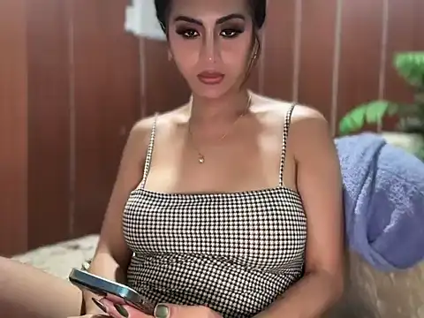 Snapshot of Miss_Ann69 chatting on January 18, 2026, 6:55 pm Miss Ann69 online show from January 18, 2026, 6:55 pm