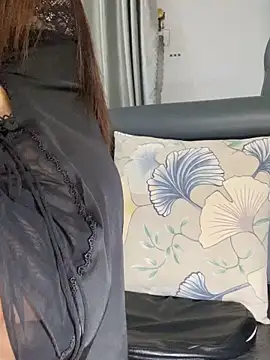 Snapshot of meiiijr55 chatting on February 5, 2026, 2:27 am meiiijr55 online show from February 5, 2026, 2:27 am