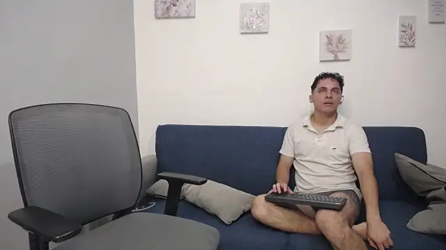 Sofi Andres69 online show from July 29, 2026, 5:16 am
