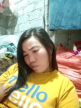 jienrrr online show from November 1, 2025, 12:51 pm