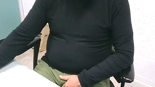 Bsxmaturo61 online show from January 12, 2026, 3:17 pm