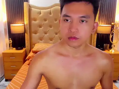 Snapshot of KingMateoGrey chatting on April 7, 2026, 2:39 pm KingMateoGrey online show from April 7, 2026, 2:39 pm