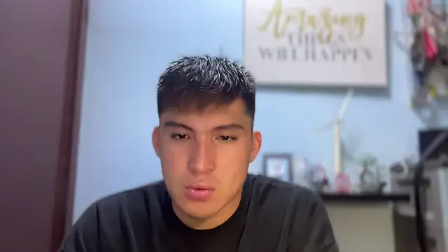 Snapshot of lovely_jay chatting on November 5, 2025, 4:56 am lovely jay online show from November 5, 2025, 4:56 am