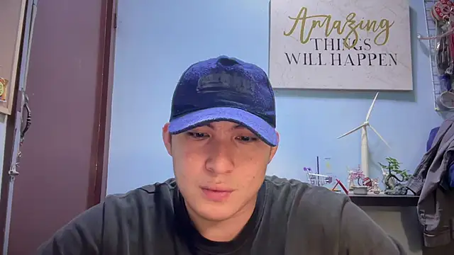 Snapshot of lovely_jay chatting on November 29, 2025, 8:01 pm lovely jay online show from November 29, 2025, 8:01 pm