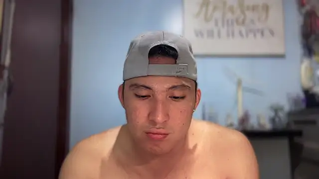 Snapshot of lovely_jay chatting on February 6, 2026, 12:30 pm lovely jay online show from February 6, 2026, 12:30 pm