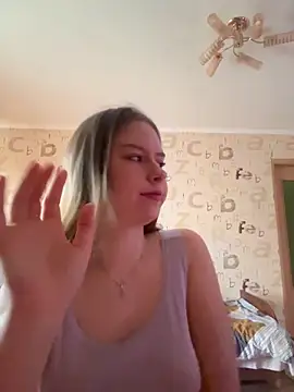 Snapshot of Tomyris_yuki chatting on February 13, 2026, 6:31 am Tomyris yuki online show from February 13, 2026, 6:31 am