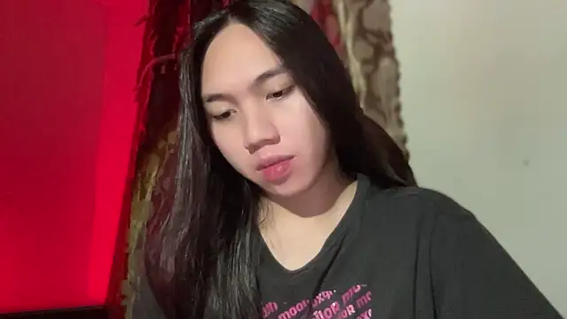 Snapshot of kat_mire chatting on October 21, 2025, 5:57 pm kat mire online show from October 21, 2025, 5:57 pm