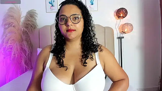 Snapshot of _aithanaa_ chatting on December 3, 2025, 7:12 pm aithanaa online show from December 3, 2025, 7:12 pm