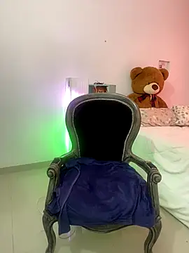 ADHARAMILLER  1111 online show from November 6, 2025, 9:59 pm