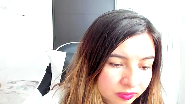 ADHARAMILLER  1111 online show from April 6, 2026, 11:16 pm