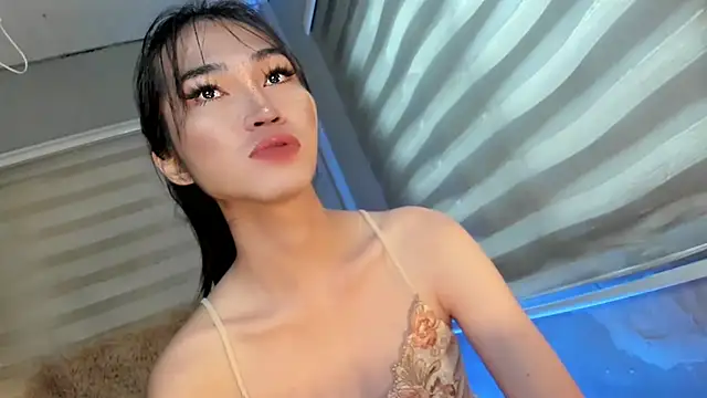 lovelychanel69xx online show from September 11, 2025, 11:27 pm