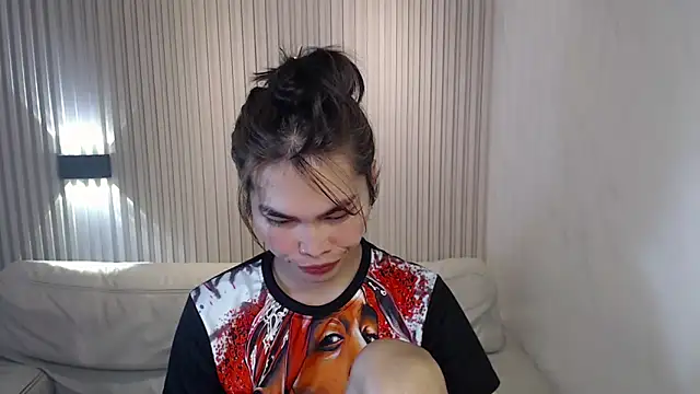 lovelychanel69xx online show from December 17, 2025, 12:38 am